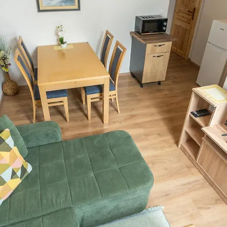 Guest house Cerkovnik 3*