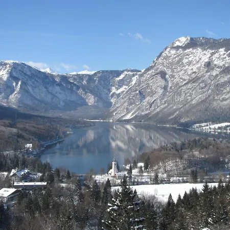 Cerkovnik 3*