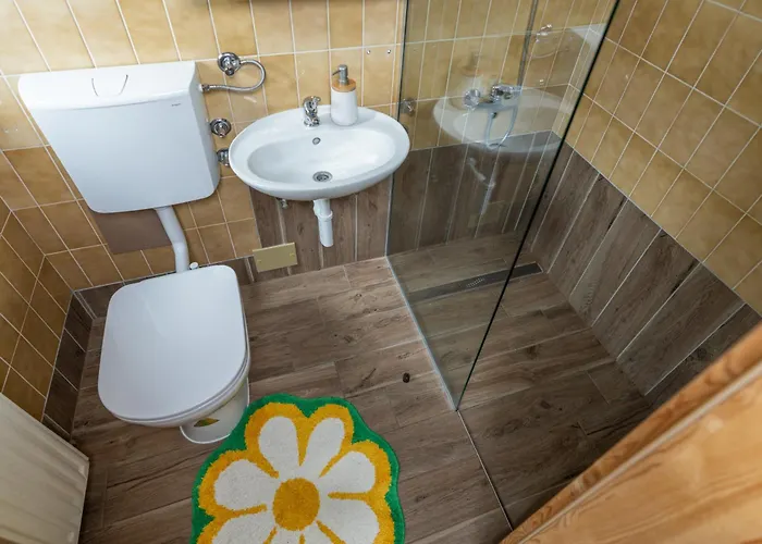 Cerkovnik Hiša za goste Bohinj